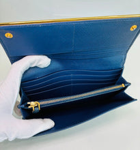 Load image into Gallery viewer, Saffiano Leather Metal Bar Continental Flap Wallet