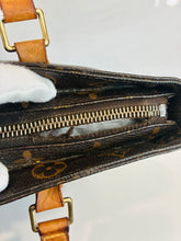 Load image into Gallery viewer, Vintage Cabas Piano PM