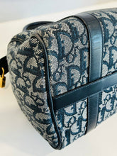 Load image into Gallery viewer, Trotter Small Boston Bag