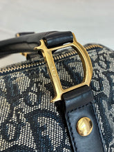 Load image into Gallery viewer, Trotter Small Boston Bag