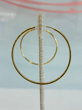 Load image into Gallery viewer, 18K Yellow Gold Hoop Earrings