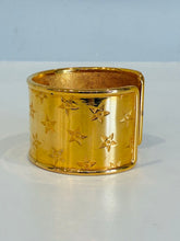 Load image into Gallery viewer, Vintage Gold Toned Cuff Bracelet