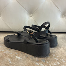 Load image into Gallery viewer, Irida Platform Sandals
