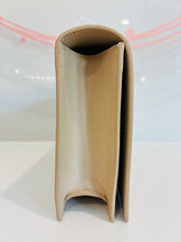 Load image into Gallery viewer, NWOT Grain De Poudre Classic Kate Clutch