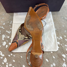 Load image into Gallery viewer, Slingback Snakeskin Kitten Heels