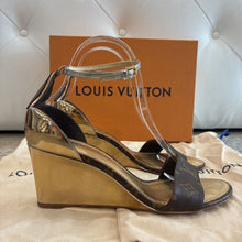 Load image into Gallery viewer, Sunshine Wedge Monogram Sandals