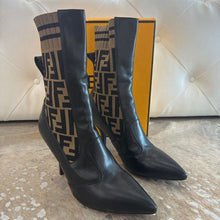 Load image into Gallery viewer, Rockoko Tobacco FF Sock Boots