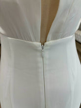 Load image into Gallery viewer, NWT Alexandria Halter Gown Retail $695
