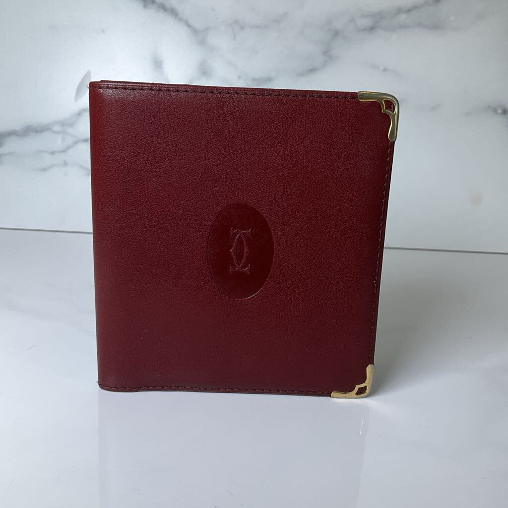 Vintage Mastline Bordeaux Bifold Retail