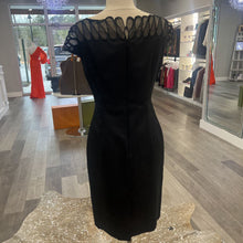 Load image into Gallery viewer, NWT 2019 Robe Doublee Brodee
