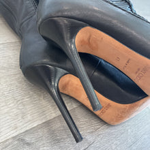 Load image into Gallery viewer, Leather Braided Over the Knee Boots
