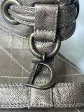 Load image into Gallery viewer, Cannage CD Charm Sandal Pump
