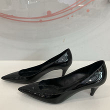 Load image into Gallery viewer, Charlotte Pointed Patent Pump
