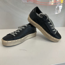 Load image into Gallery viewer, HI Star Sneakers
