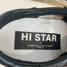 Load image into Gallery viewer, HI Star Sneakers
