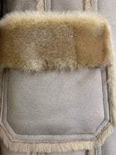 Load image into Gallery viewer, Sherpa &amp; Fur Coat
