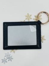 Load image into Gallery viewer, Beaute Keychain and Mirror
