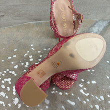 Load image into Gallery viewer, NWT Soliesse Chenille Jacquard
