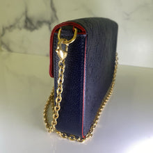 Load image into Gallery viewer, Empreinte Pochette Felicie Chain Wallet Marine Rouge
