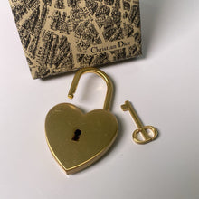 Load image into Gallery viewer, NEW VIP Heart Lock &amp; Key Set 2023
