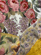Load image into Gallery viewer, Collared Floral Long Sleeve Button Top
