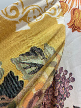 Load image into Gallery viewer, Collared Floral Long Sleeve Button Top
