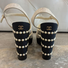 Load image into Gallery viewer, Crumpled Calfskin Grosgrain Pearl Wedge Sandals
