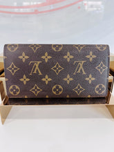 Load image into Gallery viewer, Monogram Flower Emilie Wallet
