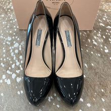 Load image into Gallery viewer, Venice Basic Patent Leather Pumps
