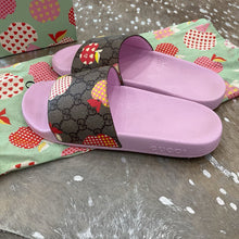 Load image into Gallery viewer, Les Pommes Apple Slide Sandals Limited Edition
