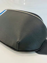 Load image into Gallery viewer, Epi Damier Graphite Bumbag M56610
