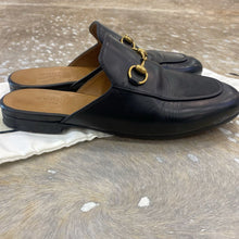 Load image into Gallery viewer, Princetown Leather Slipper Mule
