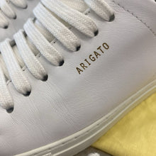 Load image into Gallery viewer, Clean 90 Sneakers

