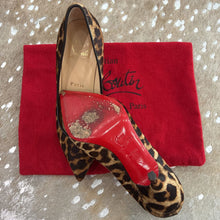 Load image into Gallery viewer, Kate 85 Pumps

