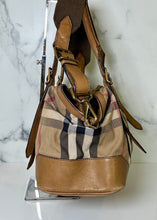 Load image into Gallery viewer, SOLD IN ACCOUNT BALANCE Vintage House Check Handle Bag with Crossbody
