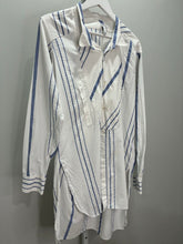 Load image into Gallery viewer, Asymmetric Striped Shirt
