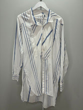 Load image into Gallery viewer, Asymmetric Striped Shirt
