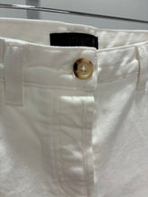 Load image into Gallery viewer, NWT Ashland Jeans
