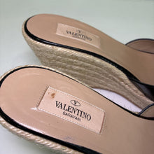 Load image into Gallery viewer, Patent Bow Platform Espadrille
