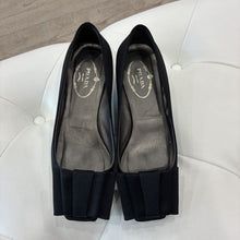 Load image into Gallery viewer, Square Peep Toe
