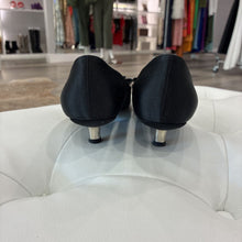 Load image into Gallery viewer, Square Peep Toe
