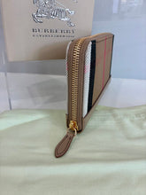 Load image into Gallery viewer, NEW! Large Zip Around Wallet
