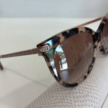 Load image into Gallery viewer, AXELLE/G/S Tortoiseshell Glasses
