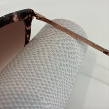 Load image into Gallery viewer, AXELLE/G/S Tortoiseshell Glasses
