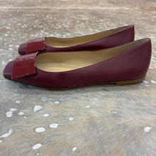 Load image into Gallery viewer, NWOT The Emma Ballet Flats
