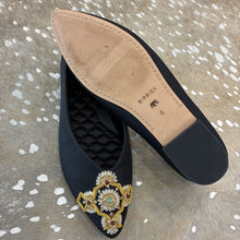 Load image into Gallery viewer, Goldfinch Pointed Toe Flat
