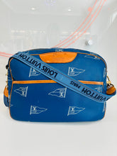 Load image into Gallery viewer, 1991 America&#39;s Cup Sac Cowes Messenger Bag
