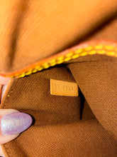 Load image into Gallery viewer, Alma PM Monogram Canvas Bag with Crossbody Strap
