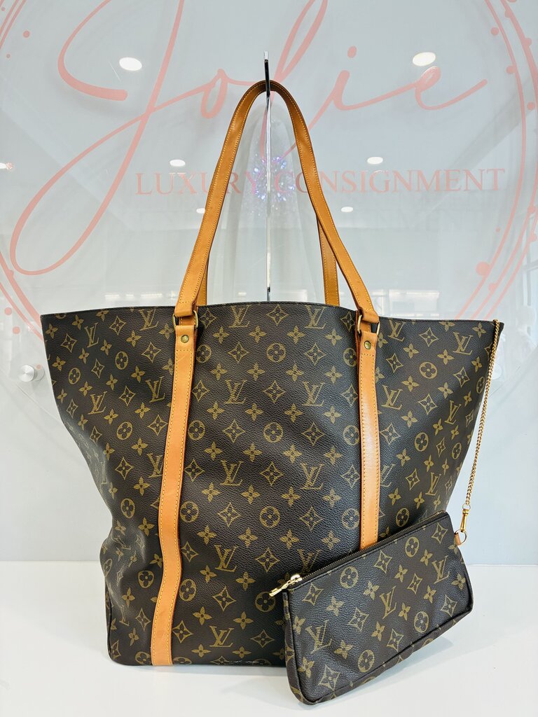 Sac Shopping 48 Tote w/ Chain Clutch