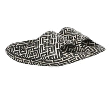 Load image into Gallery viewer, NWT Balmain B It Quilted Monogram Slide Sandals
